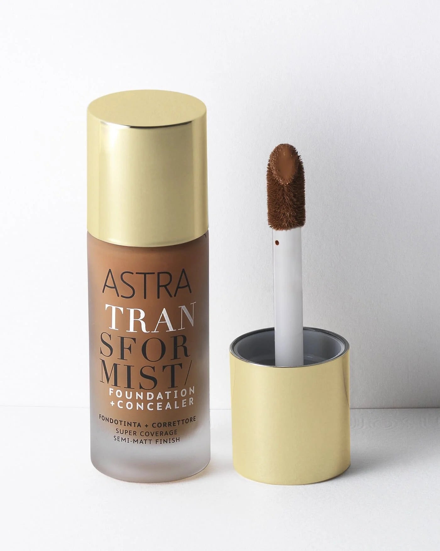 Astra Makeup - Transformist fondotinta e correttore