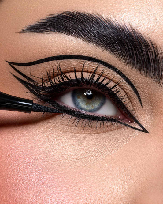 Astra Makeup - Eyeliner Subliminal 16H